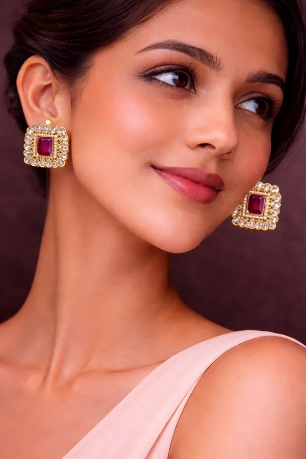 Colour_Changing_Kundan_Stud_Earrings_for_Women_|_Red_Stone_Traditional_Earrings_|_Indian_Shringar