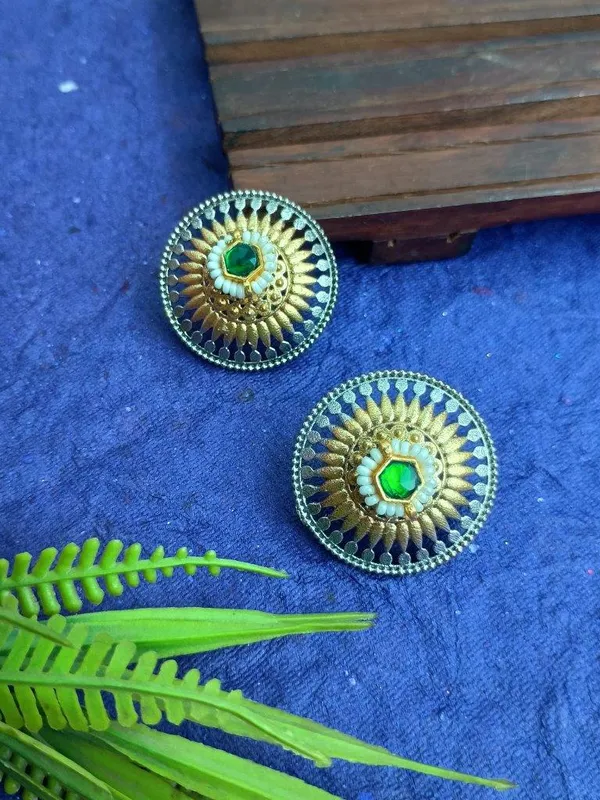 Dual_Tone_Green_Paachi_Stud_Earrings_|_Indian_Shringar