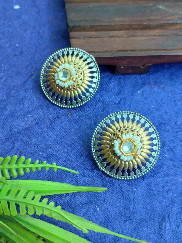 Dual_Tone_White_Paachi_Stud_Earrings_|_Indian_Shringar