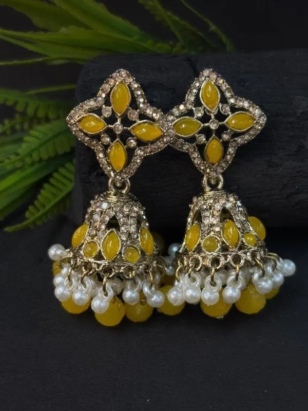 Earrings_Yellow_Kundan_Jhumki_Earrings