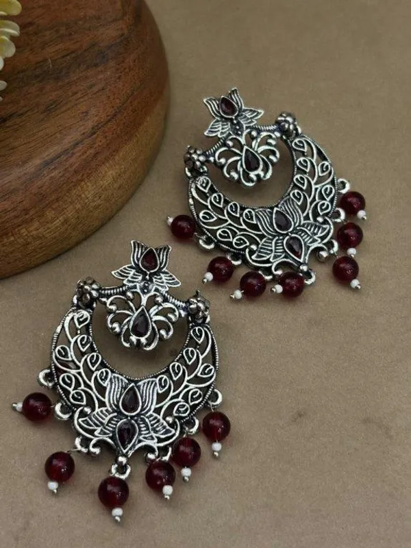 Gulnaar_Blush_Red_Oxidised_Chandbali_Earrings