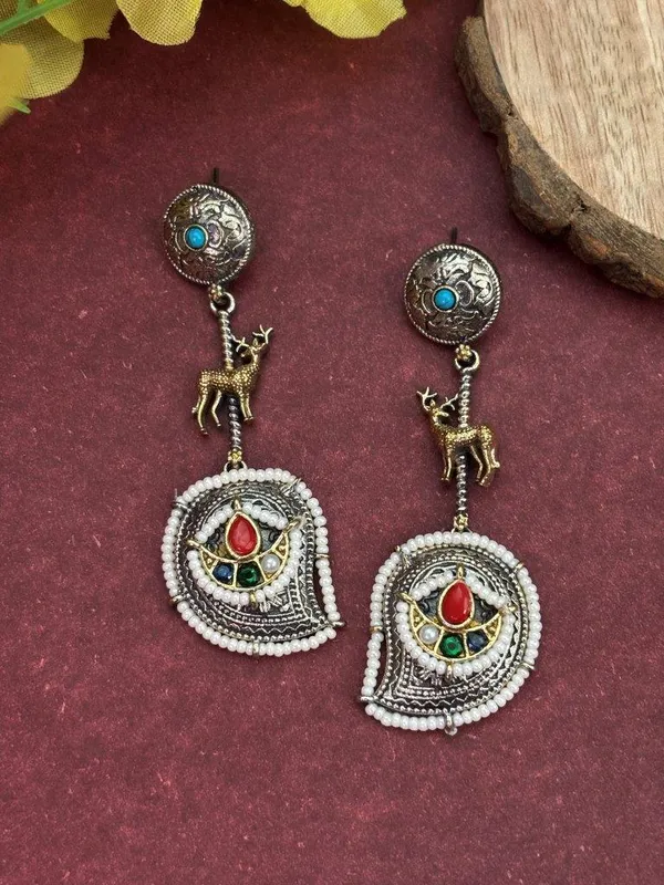 Indian_Shringar_Dual_Tone_Deer_Motif_Earrings_(Multicolor)_|_Ethnic_Statement_Earrings_|_Festive_Jewelry