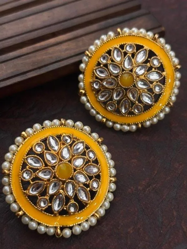 Indian_Shringar_Kundan_Stud_Earrings_|_Yellow_Stone_Pearl_Studs_|_Haldi_Special_Ethnic_Earrings