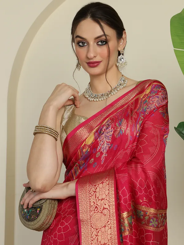 Indian_Shringar_Rani_Pink_Banarasi_Silk_Blend_Saree_with_Woven_Floral_Motifs_&_Rich_Zari_Border