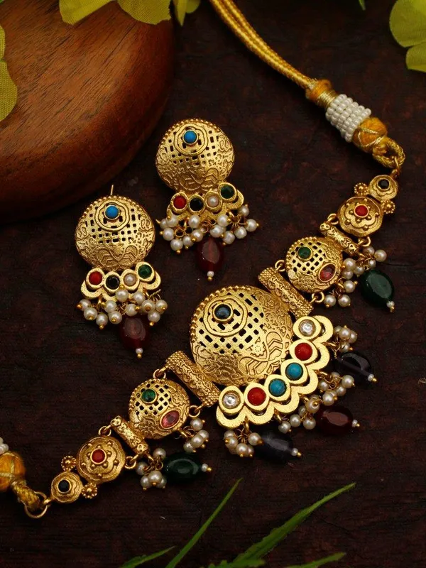 Indian_Shringar_Temple_Style_Golden_Necklace_Set_|_Multi__Monalisa_Stone_Ethnic_Jewelry_with_Earrings_|_Adjustable_Thread