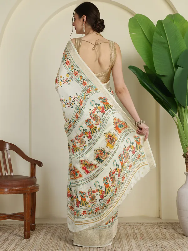Ivory_White_Banarasi_Art_Silk_Saree_with_Traditional_Folk_Dance_Print_&_Elegant_Zari_Border