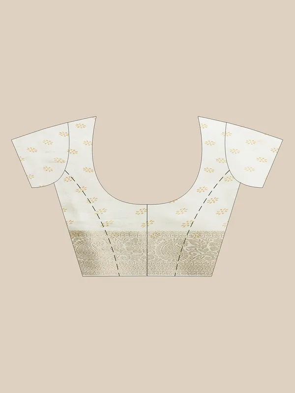 Ivory_White_Banarasi_Art_Silk_Saree_with_Traditional_Folk_Dance_Print_&_Elegant_Zari_Border