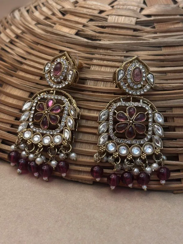 Crimson_Purple_Kundan_Earrings