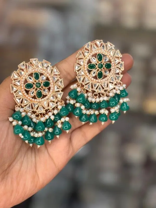 Maharani_Panna_Drop_Green_Earrings