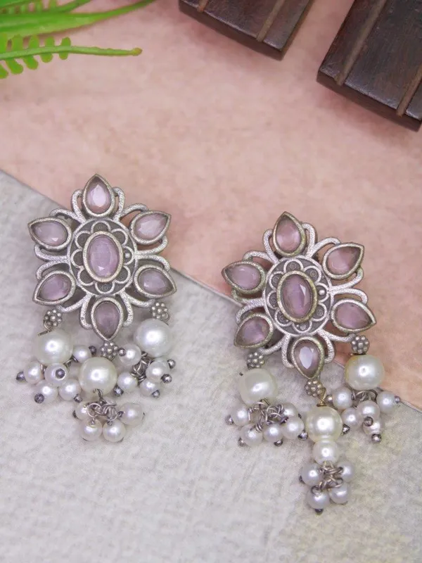 Noorika_Baby_Pink_Pearl_Earrings