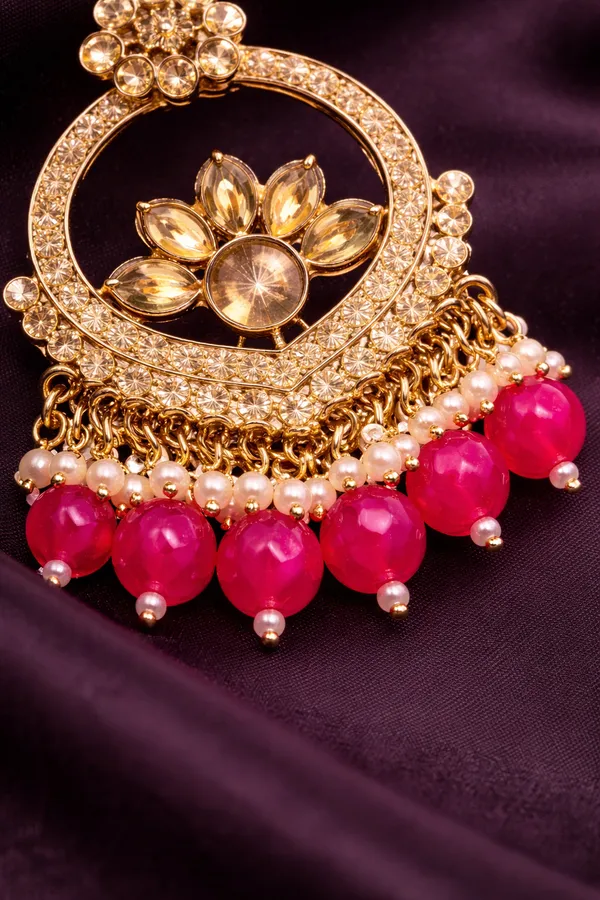 Traditional_Kundan_Drop_Earrings_for_Women_|_Long_Ethnic_Statement_Earrings_|_Indian_Shringar