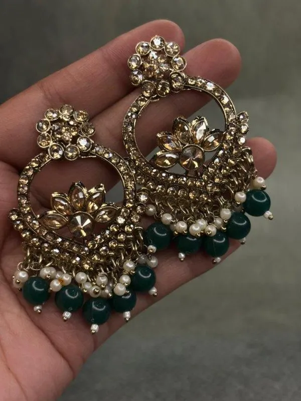 Traditional_Kundan_Drop_Earrings_for_Women_|_Long_Ethnic_Statement_Earrings_|_Indian_Shringar