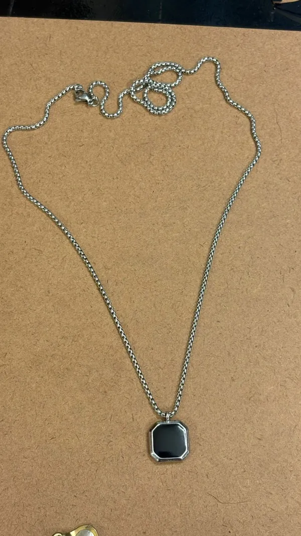Silver-Tone_Chain_Necklace_with_Black_Square_Pendant