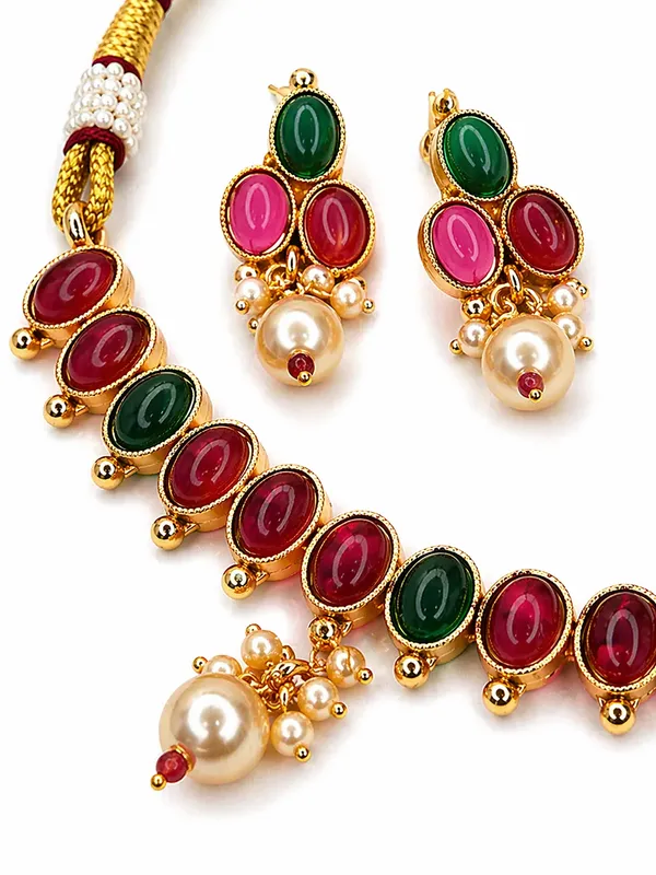 Indian_Shringar_Pearl_Kundan_Necklace_Set_|_Monalisa_Stone_Gold_Finish_Choker_with_Earrings_|_Adjustable_Ethnic_Jewelry