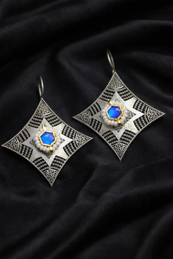 Royal_Blue_Mona_Lisa_Stone_Silver_Replica_Brass_Statement_Earrings_for_Women