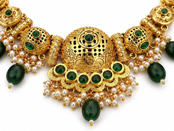 Indian_Shringar_Temple_Style_Golden_Necklace_Set_|_Green_Monalisa_Stone_Ethnic_Jewelry_with_Earrings_|_Adjustable_Thread