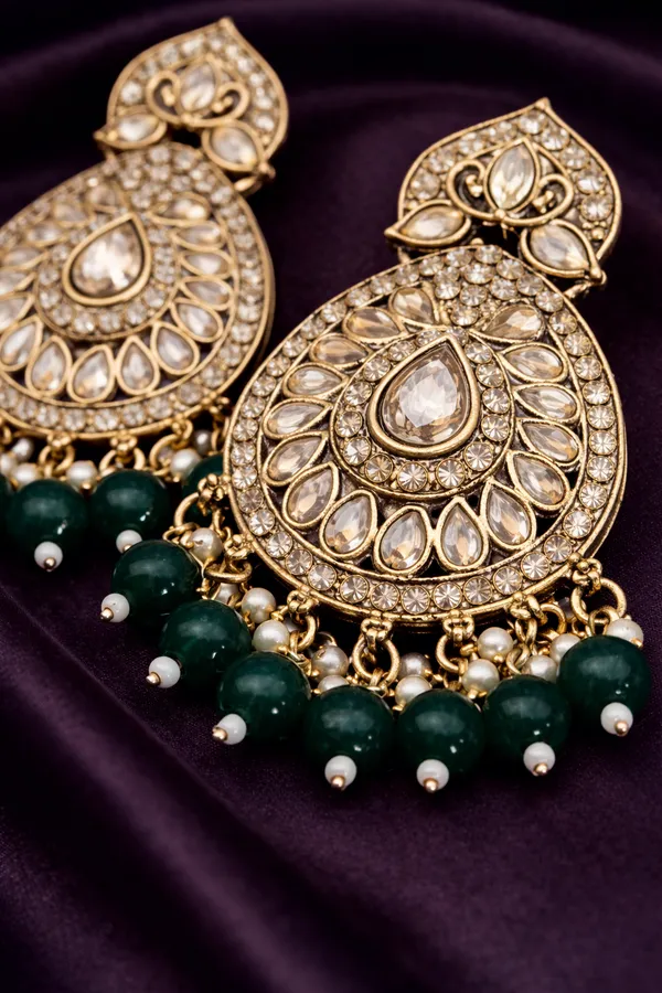 Traditional_Kundan_Chandbali_Earrings_for_Women_|_Long_Ethnic_Statement_Earrings_|_Indian_Shringar
