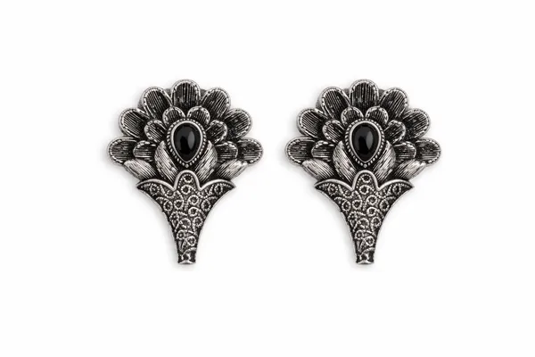Elegant_Silver_Replica_Floral_Earrings_with_Ruby__Black_Monalisa_Stone_|_Brass_Stud_Earrings