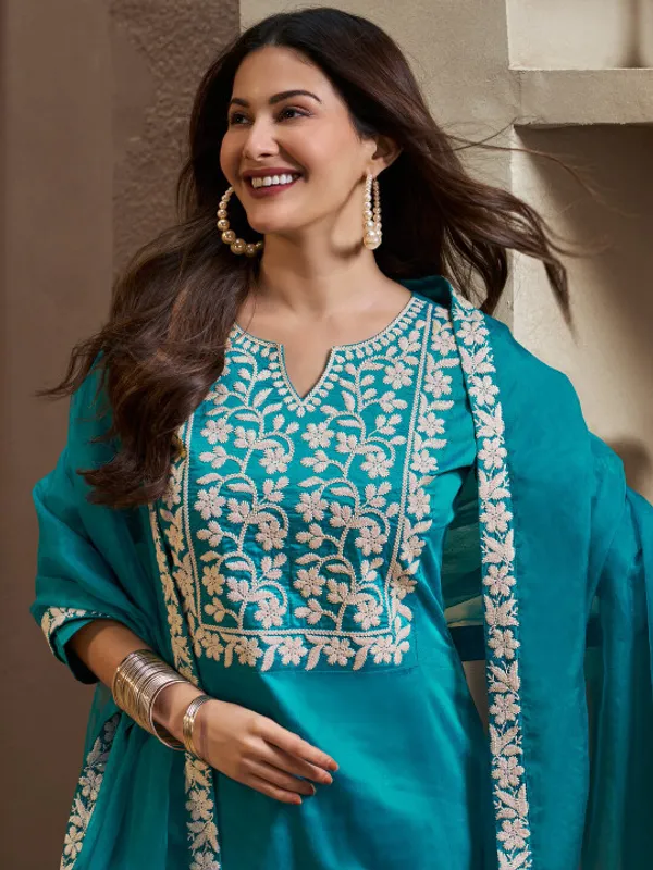 Aqua_Blue_Rayon_Slub_Premium_&_Fancy_Design_Kurta_Set_For_Women