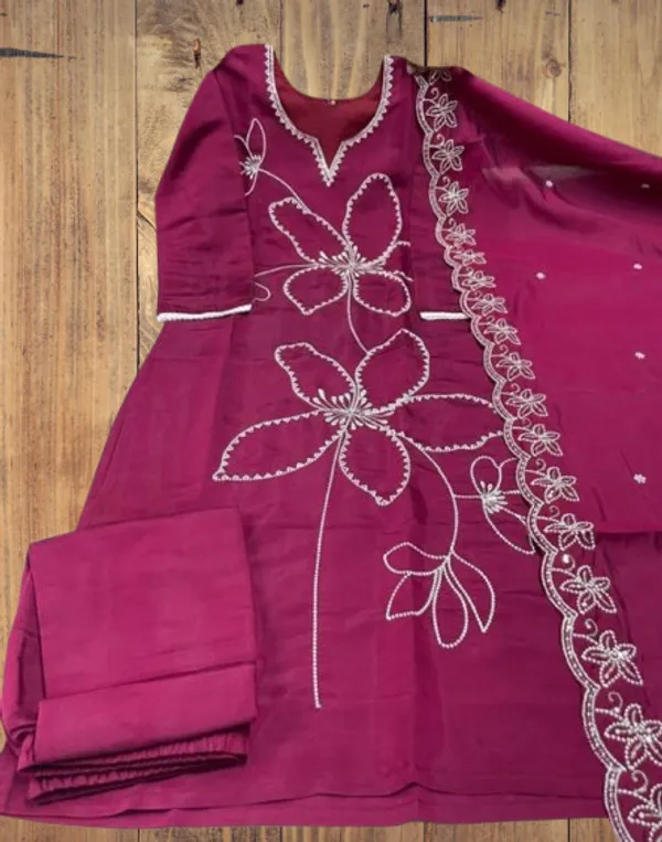 Pink_Rayon_Slub_Premium_&_Fancy_Design_Kurta_Set_For_Women
