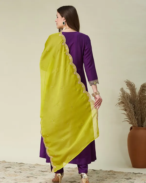 Purple_Chanderi_Premium_&_Fancy_Design_Kurta_Set_For_Women