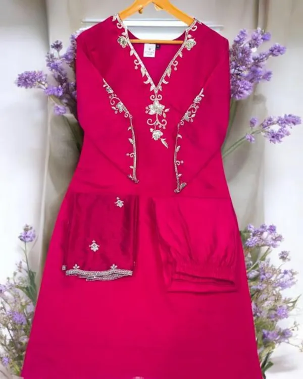 Rani_Rayon_Slub_Premium_&_Fancy_Design_Kurta_Set_For_Women