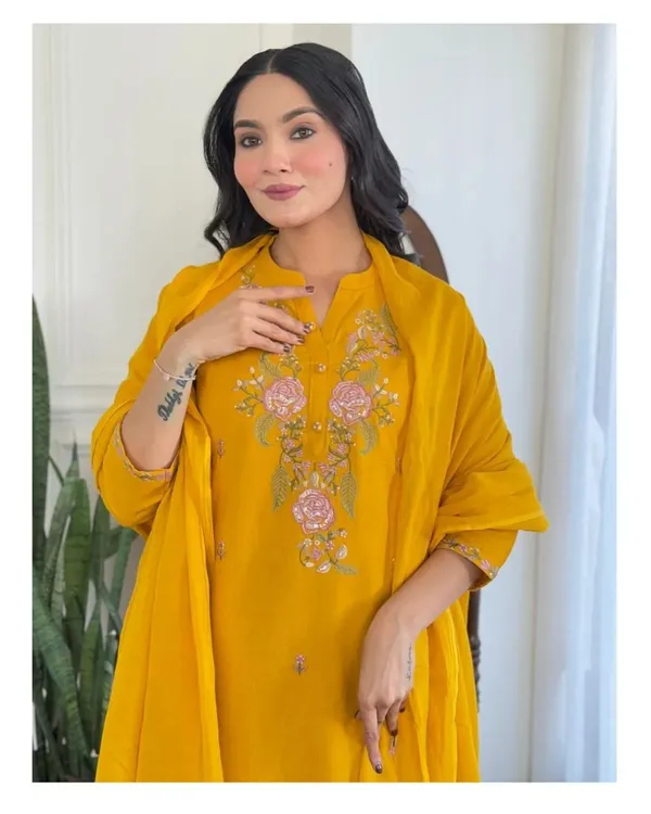 Yellow_Chanderi_Premium_&_Fancy_Design_Kurta_Set_For_Women