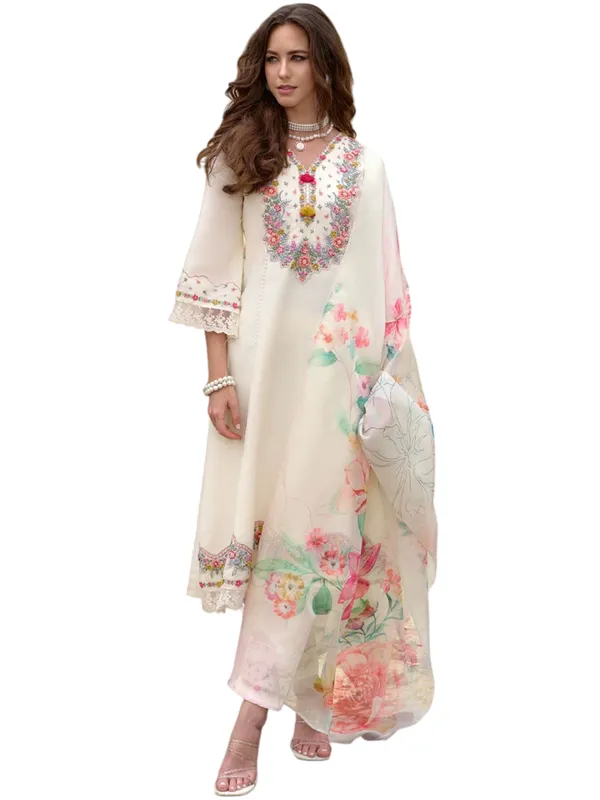 Cream_Chanderi_Premium_&_Fancy_Design_Kurta_Set_For_Women