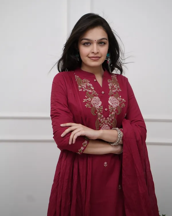 Maroon_Chanderi_Premium_&_Fancy_Design_Kurta_Set_For_Women