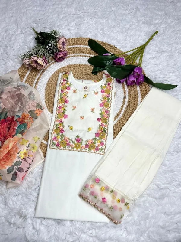 White_Chanderi_Premium_&_Fancy_Design_Kurta_Set_For_Women