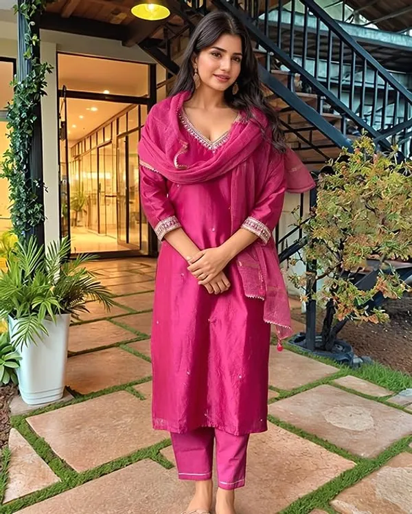 Pink_Rayon_Slub_Premium_&_Fancy_Design_Kurta_Set_For_Women