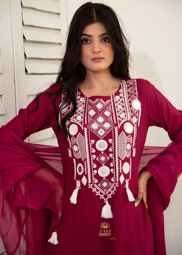 Pink_Roman_Silk_Premium_&_Fancy_Design_Kurta_Set_For_Women