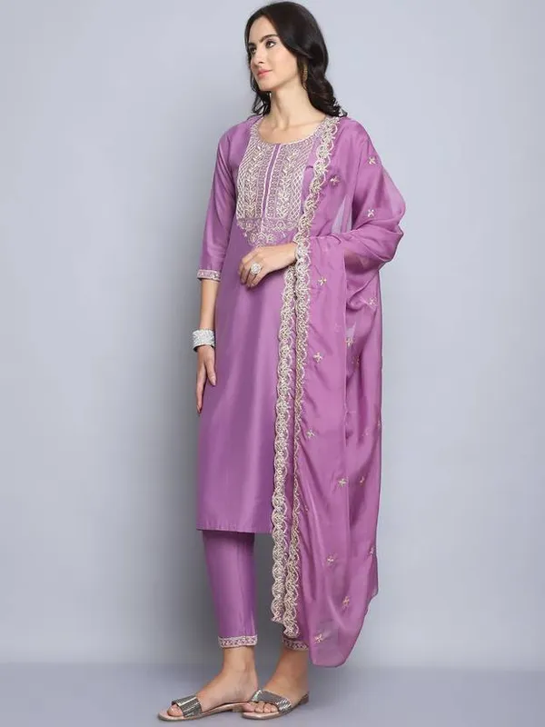 Pink_Rayon_Slub_Premium_&_Fancy_Design_Kurta_Set_For_Women