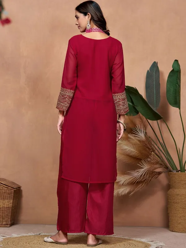 Red_Chanderi_Premium_&_Fancy_Design_Kurta_Set_For_Women
