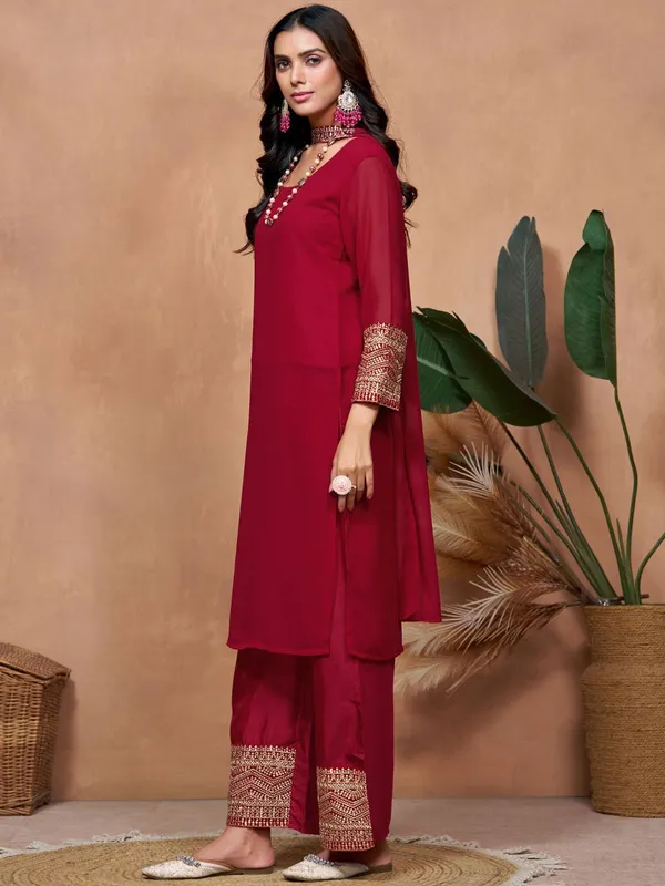 Red_Chanderi_Premium_&_Fancy_Design_Kurta_Set_For_Women