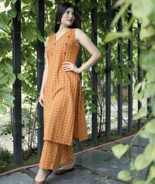 Yellow_Rayon_Slub_Premium_&_Fancy_Design_Kurta_Set_For_Women