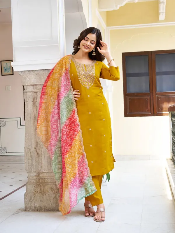 Yellow_Chanderi_Premium_&_Fancy_Design_Kurta_Set_For_Women