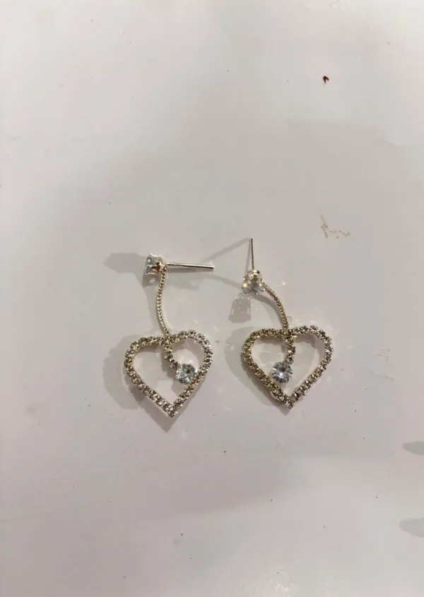 Gold_Crystal_Heart_Drop_Earrings_For_Women