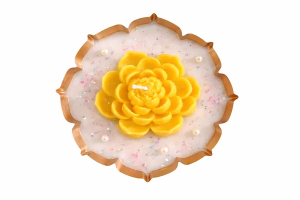 Yellow_Golden_Lotus_Urli_Candle_-_Citrus