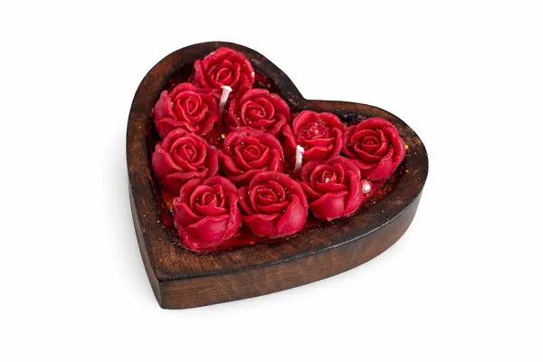 Luxury_Heart-Shaped_Rose_Candle