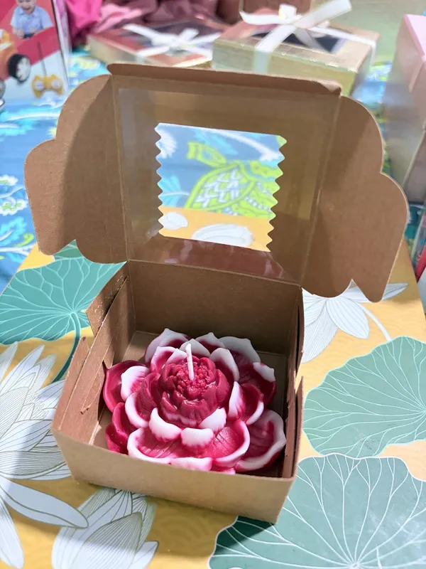Lotus_Flower_Decorative_Candle__(8cm_x_8cm_Each)_|_Handcrafted_Floral_Candle_for_Home_Décor_&_Gifting_|_Wedding_Return_Gifts,_Festive_Decoration_|_Packs_of_1,_2,_3,_4_&_6