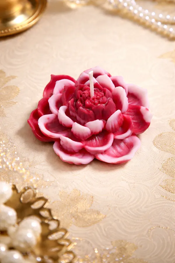 Lotus_Flower_Decorative_Candle__(8cm_x_8cm_Each)_|_Handcrafted_Floral_Candle_for_Home_Décor_&_Gifting_|_Wedding_Return_Gifts,_Festive_Decoration_|_Packs_of_1,_2,_3,_4_&_6