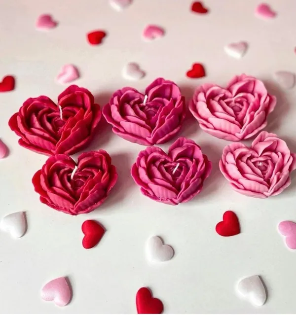 Blush_Pink_Blush_Bloom_Heart_Floral_Decorative_Scented_Candle