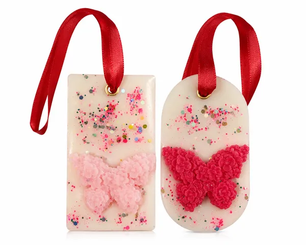 Floral_Butterfly_Wax_Sachet_Set_–_1_Pink_&_1_Red_Sachet_|_Decorative_Hanging_Fragrance_Sachets_for_Wardrobe,_Closet_&_Gift_Giving