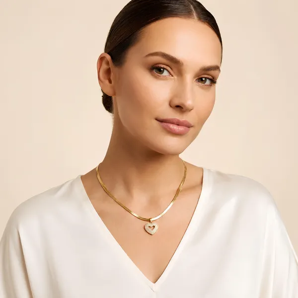 Gold-Toned_Snake_Chain_Necklace_With_Crystal_Heart_Pendant