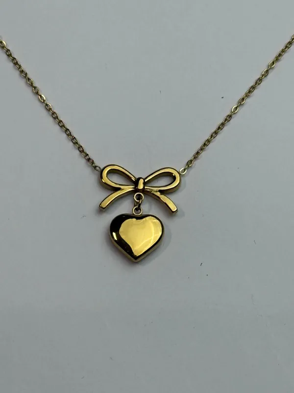 Bow_Heart_Pendant_Necklace_for_Women_&_Girls_|_GIMIGEMS_18K_Gold-Plated,_Anti-Tarnish