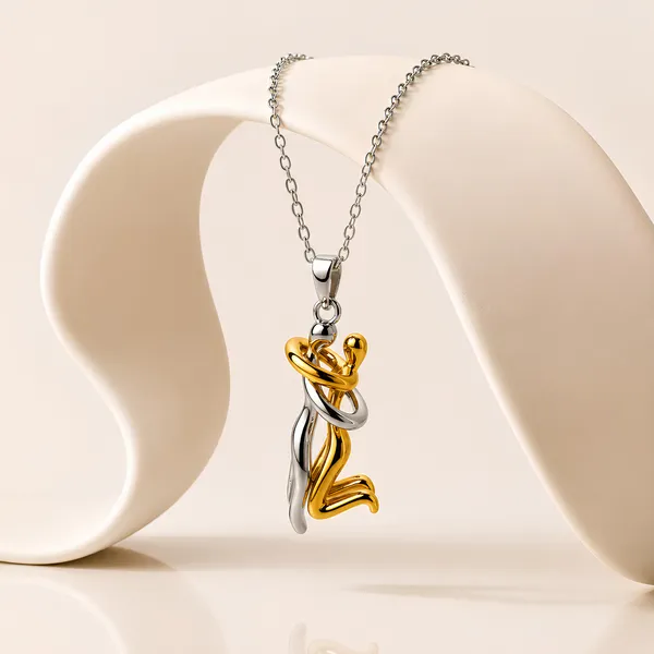 Eternal_Love_Couple_Pendant_Necklace_|_18K_Gold_Plated_|_Anti_Tarnish_Luxury_Jewelry