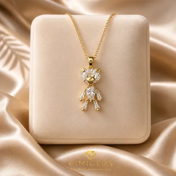Sparkling_Bear_Pendant_Necklace_With_Crystal_Detailing