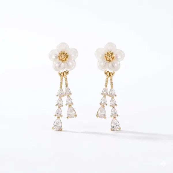Elegant_Floral_Drop_Earrings_With_Crystal_Dangles