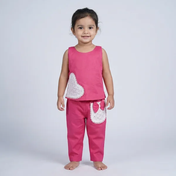 Magenta_Cotton_Heart_Pocket_Design_Casual_Coordset_For_Kids_Girls
